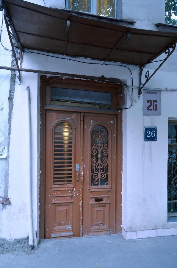 Natia'S Apartment On Dadiani St. Tbilisi Buitenkant foto